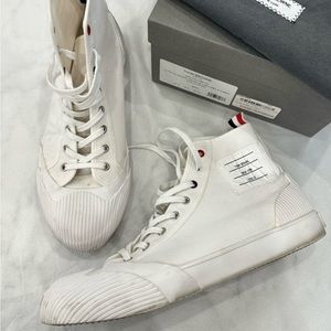 Authentic Thom Browne man’s canvas sneaker size 10